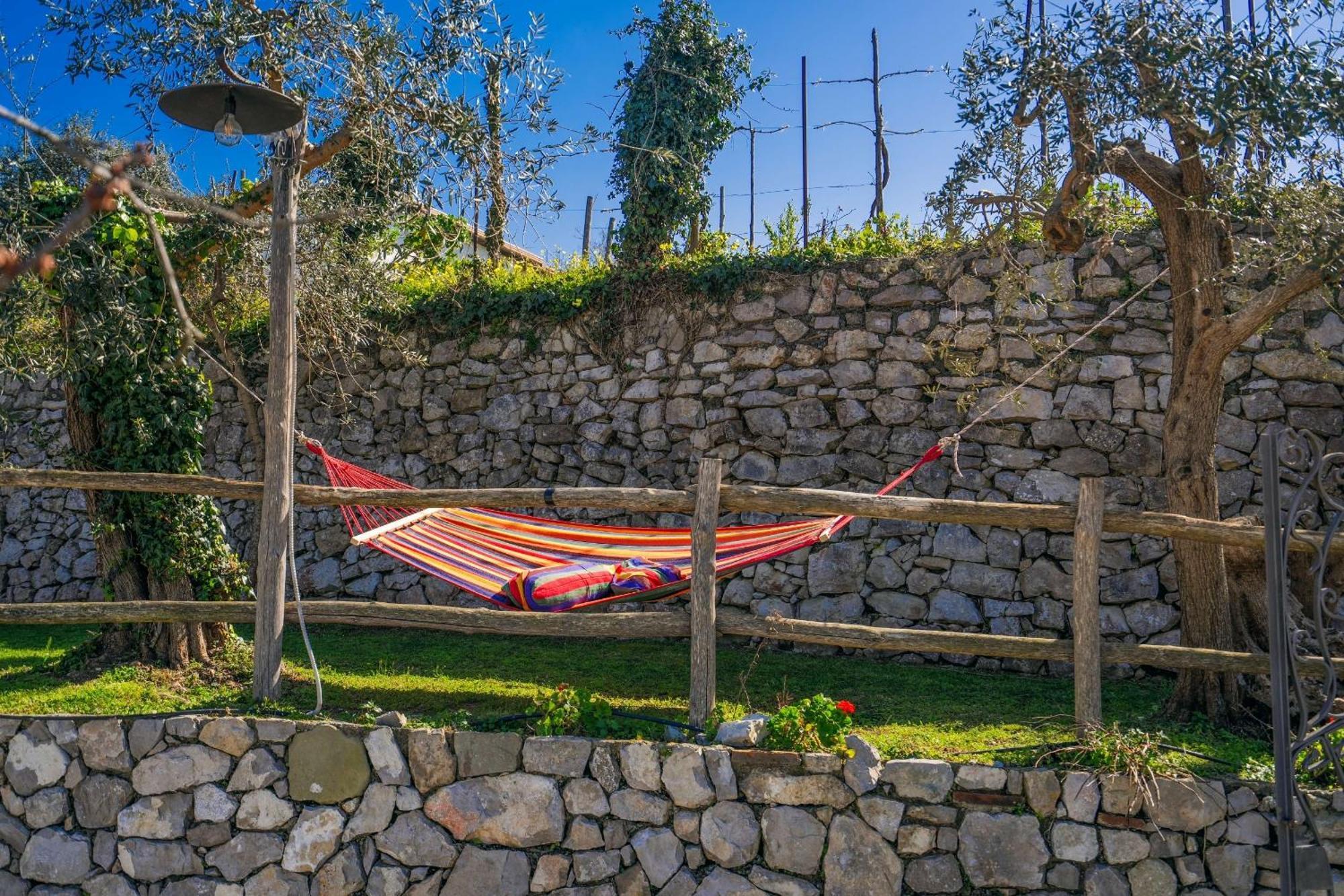 L'Antica Pigna Chateau วีโกเอเกวนเซ ภายนอก รูปภาพ